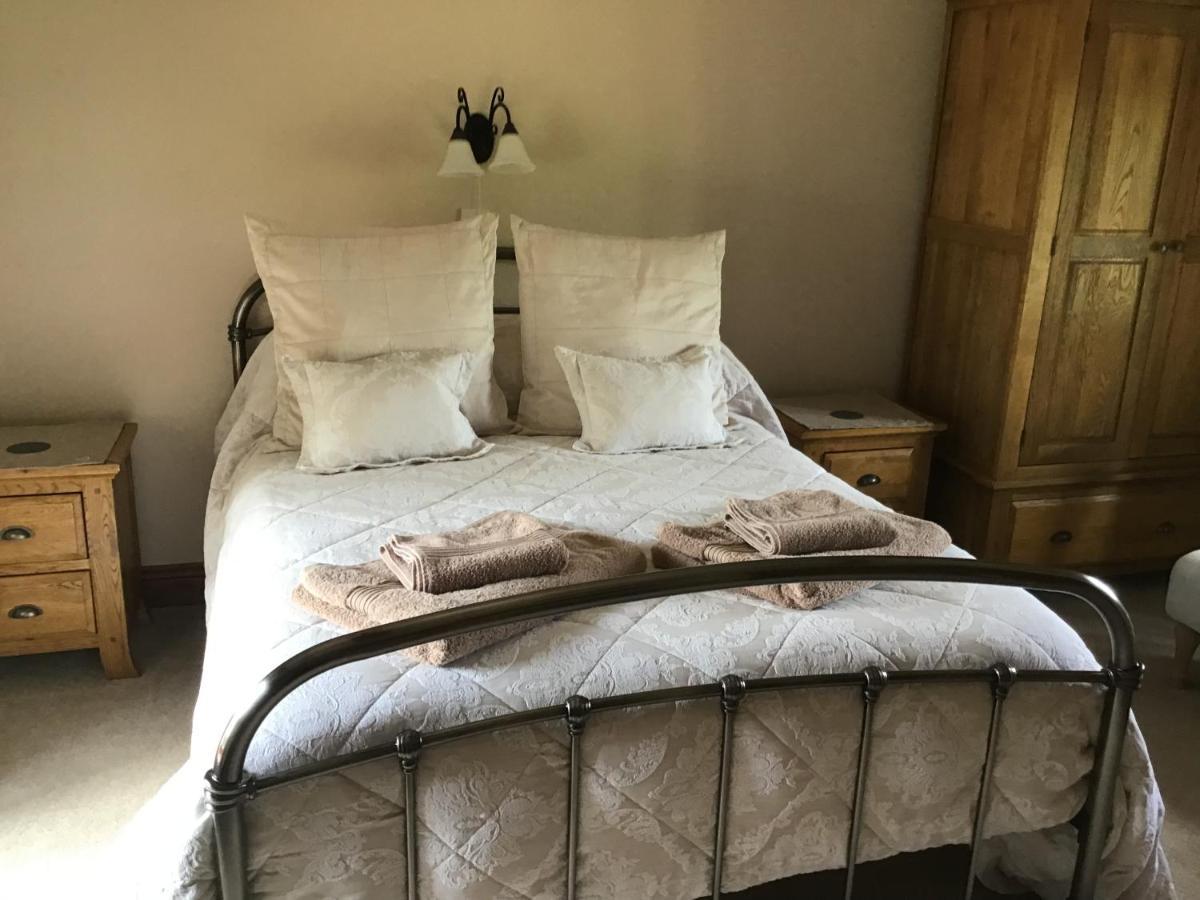 Owletts Barn B&B Бодмин Экстерьер фото